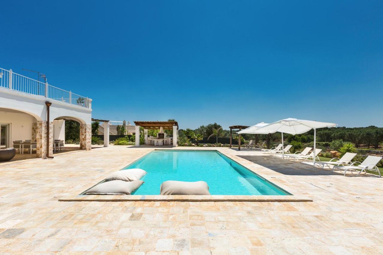 Villa Falgheri Ostuni Buitenkant foto